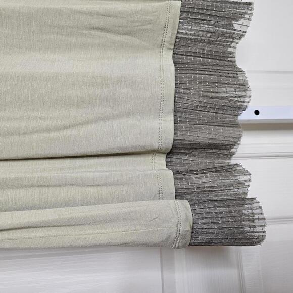 Layered Sleeveless Tunic Top LOGO - Picture 4 of 5